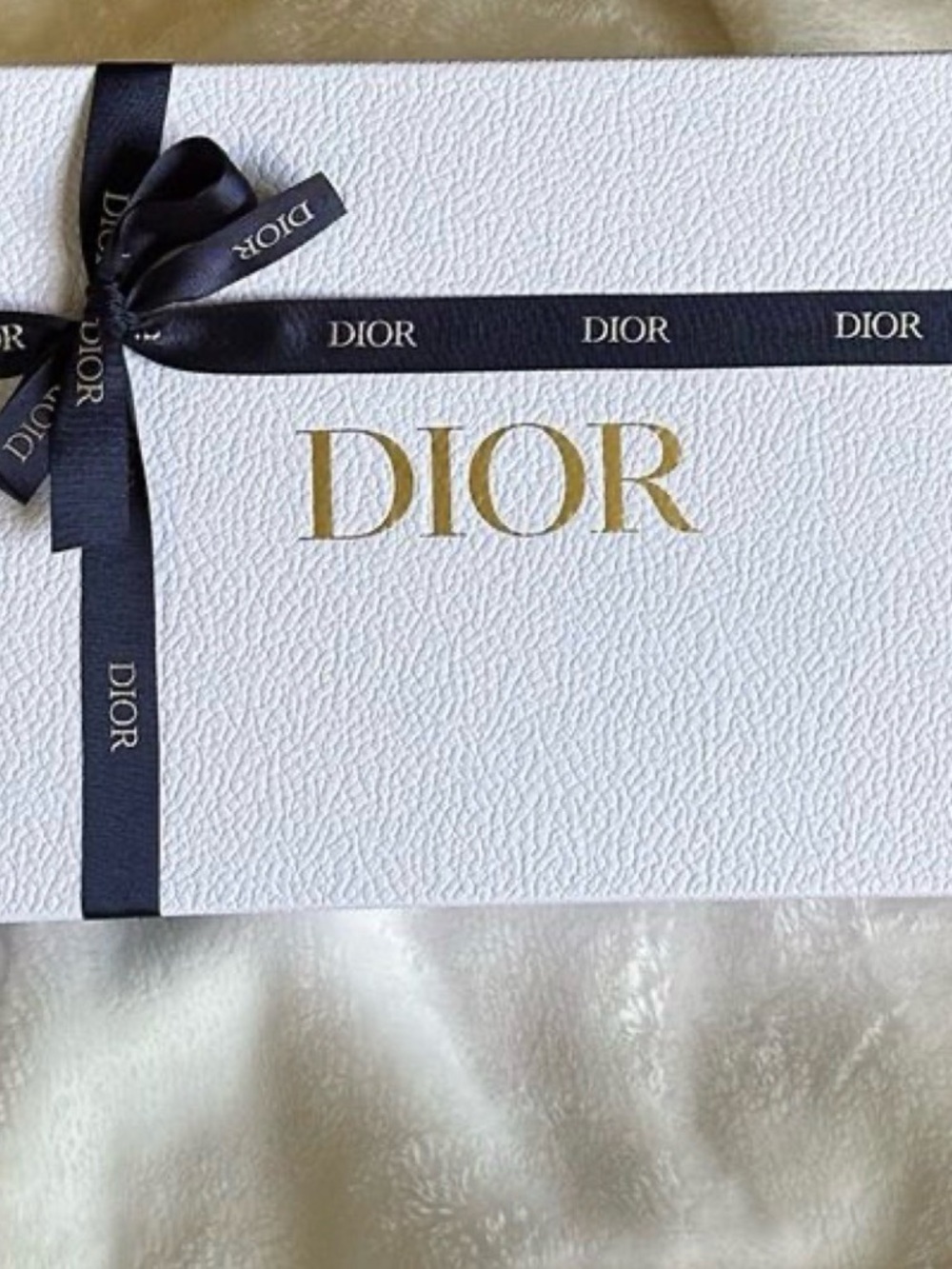 💙 NEW DIOR large flat box with navy ribbon